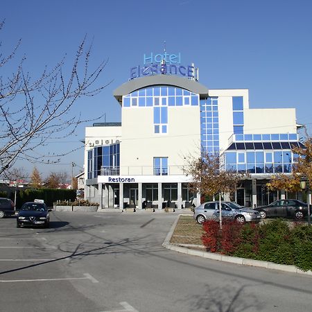 Hotel Elegance Belgrado Exterior foto