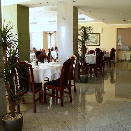 Hotel Elegance Belgrado Exterior foto