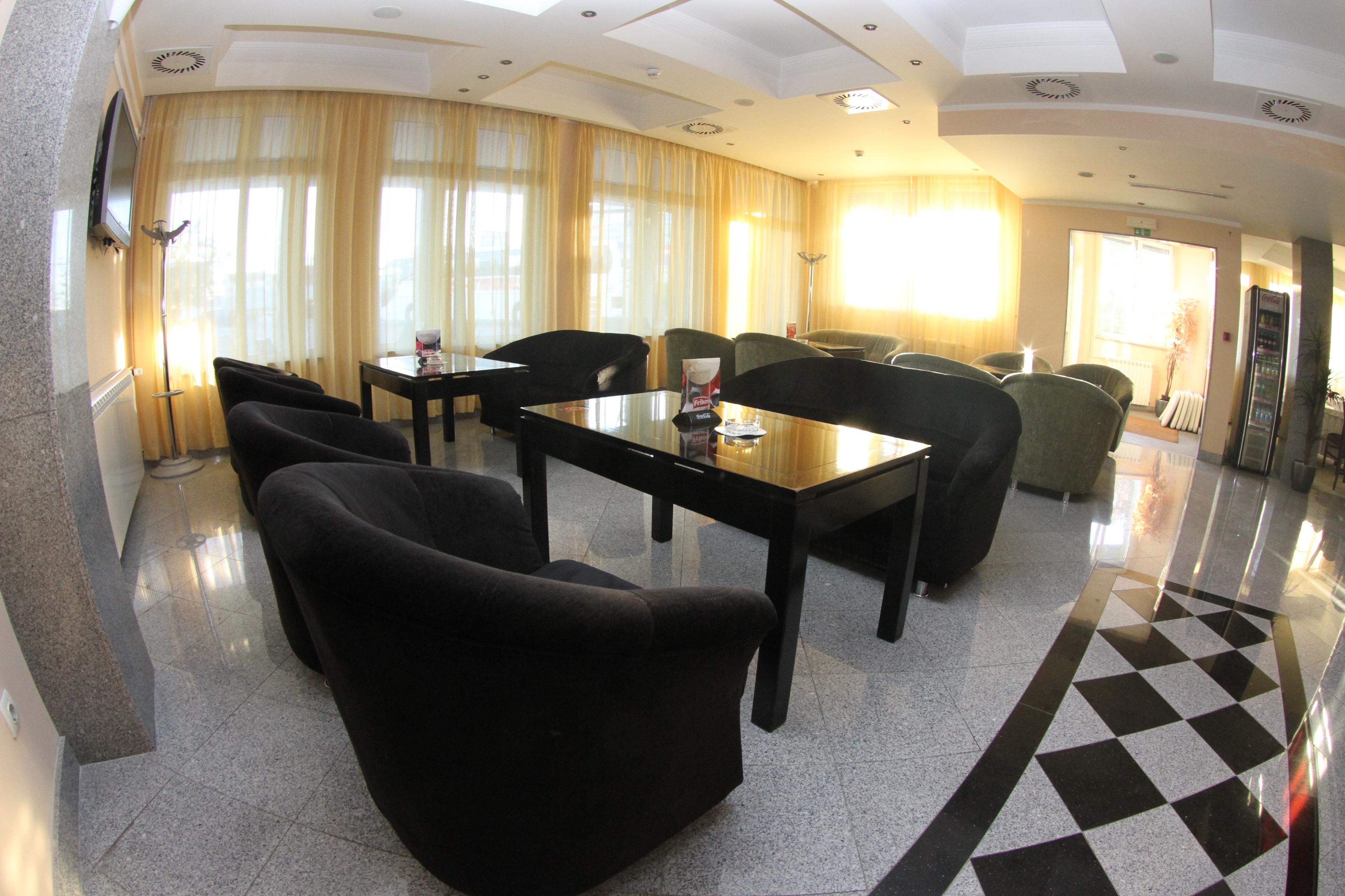 Hotel Elegance Belgrado Exterior foto